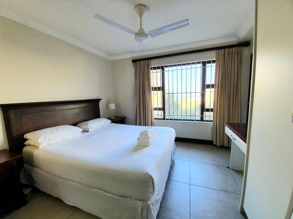37 The Shades Durban Exterior foto